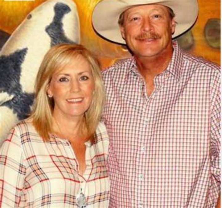 Unraveling The Truth: Did Alan Jackson Have An Affair?