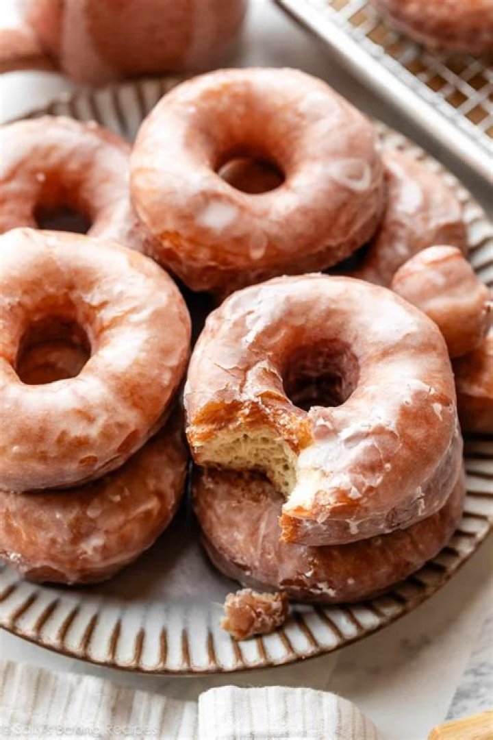 Question: Do Donuts Go Stale Overnight