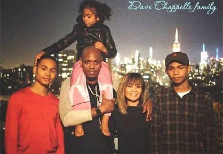 Unveiling Dave Chappelle's Family Dynamics: Does He Have Siblings?