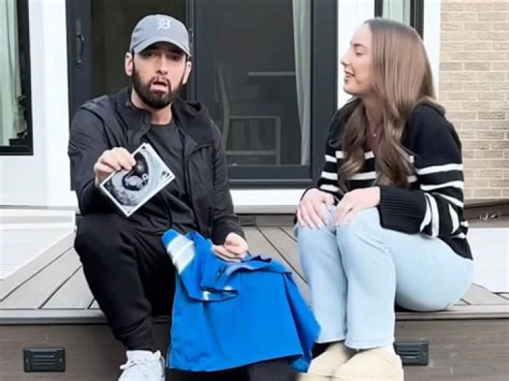 Exploring The Relationship: Does Hailie Jade Talk To Her Mom?