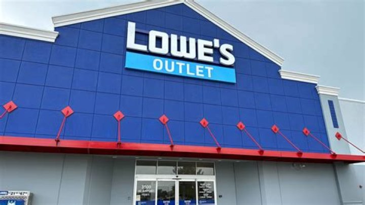 Quick Answer: Does Lowes Have A Senior Discount