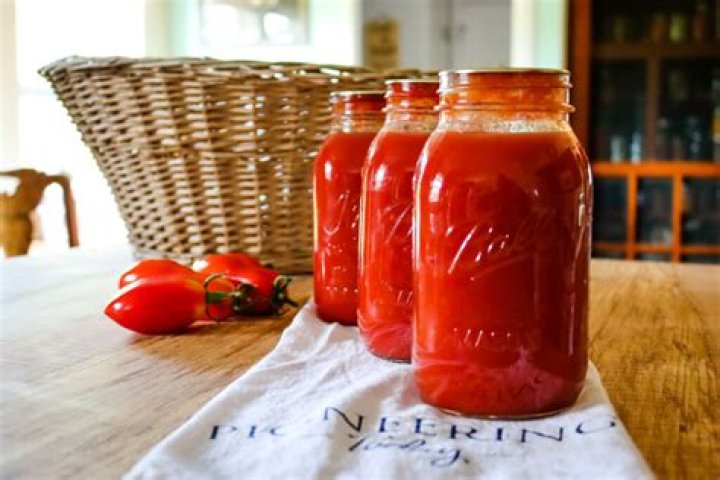 Question: Does Tomato Sauce Go Bad If Not Refrigerated