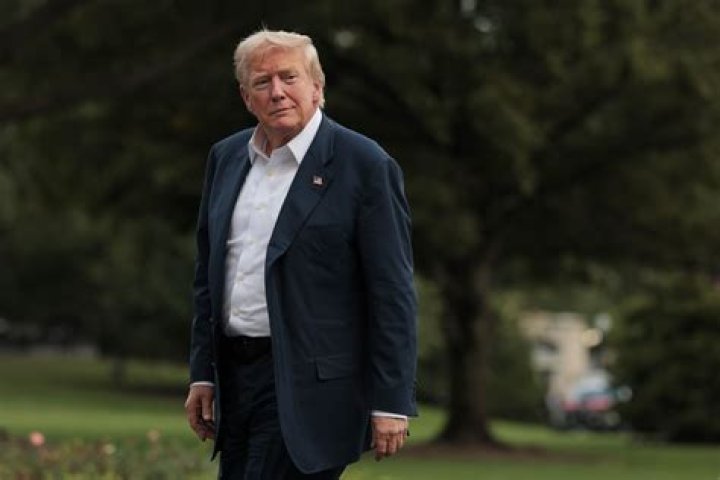 Donald Trump's Elvis Comment Sparks Avalanche of Jokes, Memes