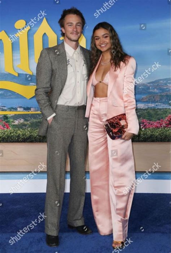 Drew Starkey Couple: A Deep Dive Into His Romantic Life And Relationships