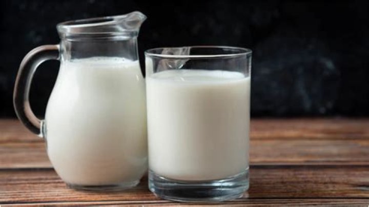 Drinking milk at night before going to sleep? Stop now or you will gain weight – India TV