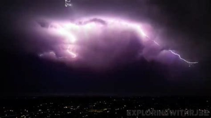 Drone captures incredible lightning storm over Boise