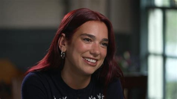 Dua Lipa Talks Signature Scents, Getting Ready Rituals & Beauty Heroes With GLAMOUR