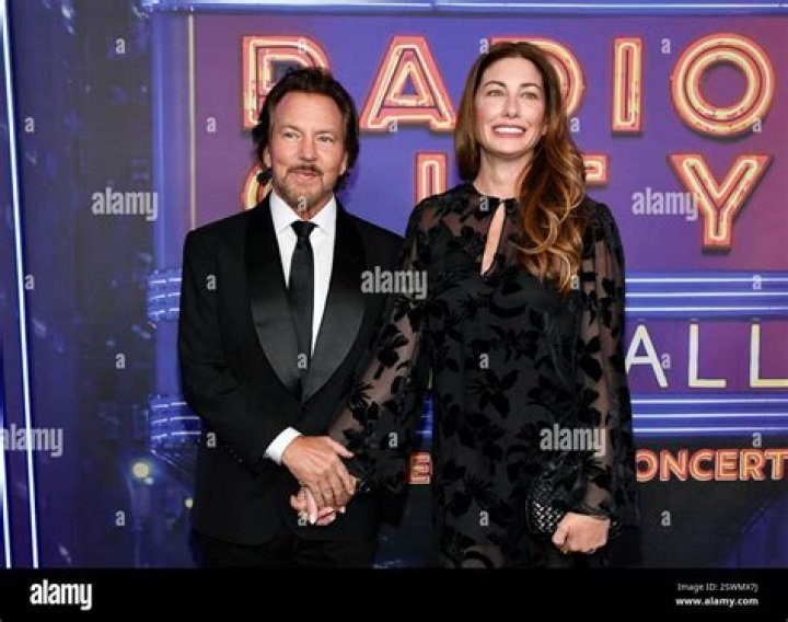 Eddie Vedder And Jill: A Journey Through Love And Music