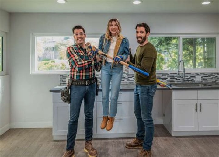 Emma Roberts And The Property Brothers: A Unique Collaboration