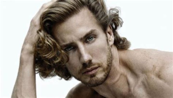 The Enigmatic Presence Of Eugenio Siller In Rebelde
