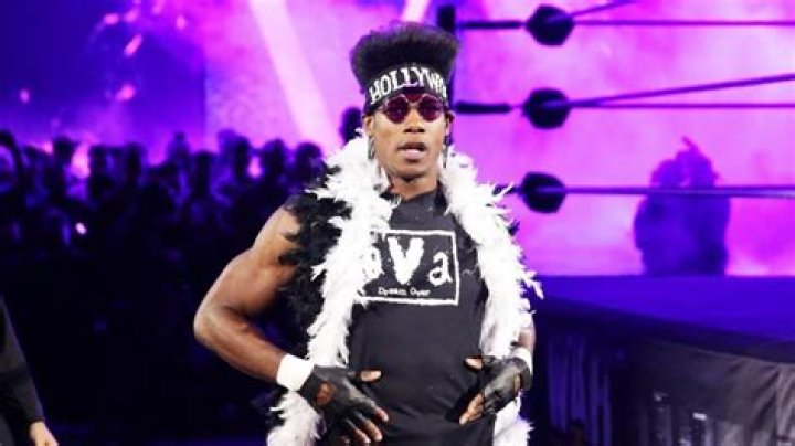 Ex-WWE Star Velveteen Dream Issues Public Apology for Multiple Scandals