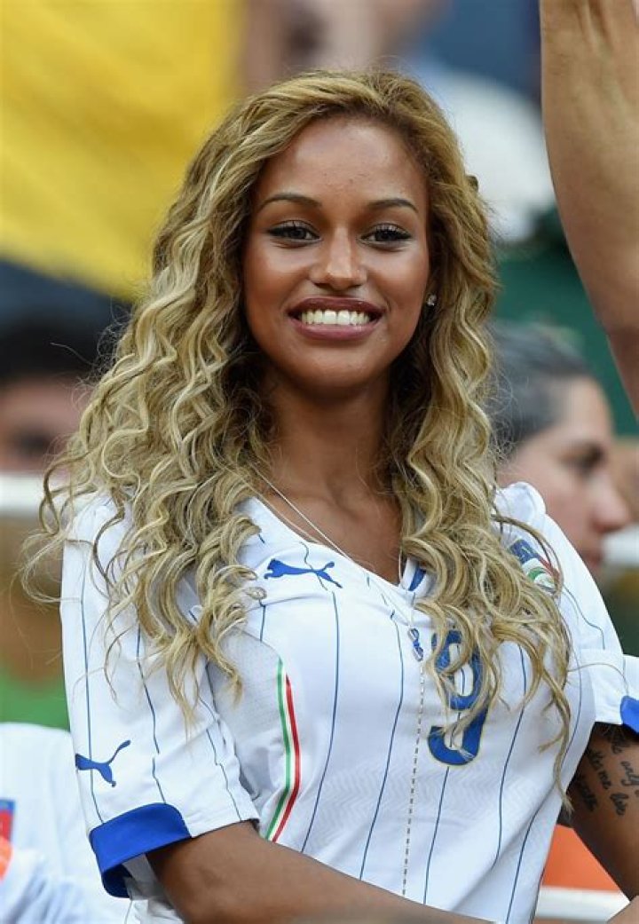 Fanny Neguesha: A Journey Through Fame And Resilience
