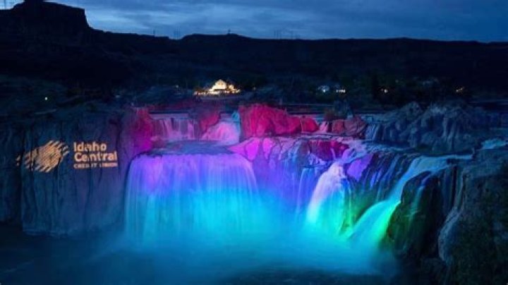 Final weekend for Shoshone Falls after-dark light show