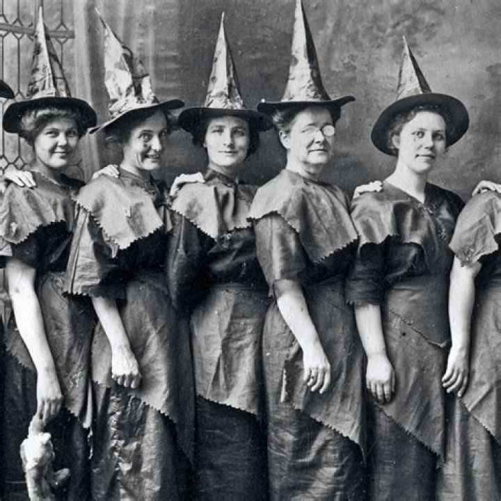 Unveil The Origins: Discover The First-Ever Halloween Costumes