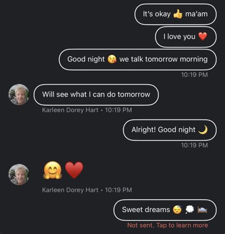 Good Night Texting: The Art Of Saying Goodnight In The Digital Age