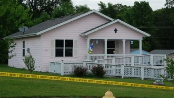 Exploring The Intriguing Case Of Gypsy Rose: Crime Photos And Their Impact
