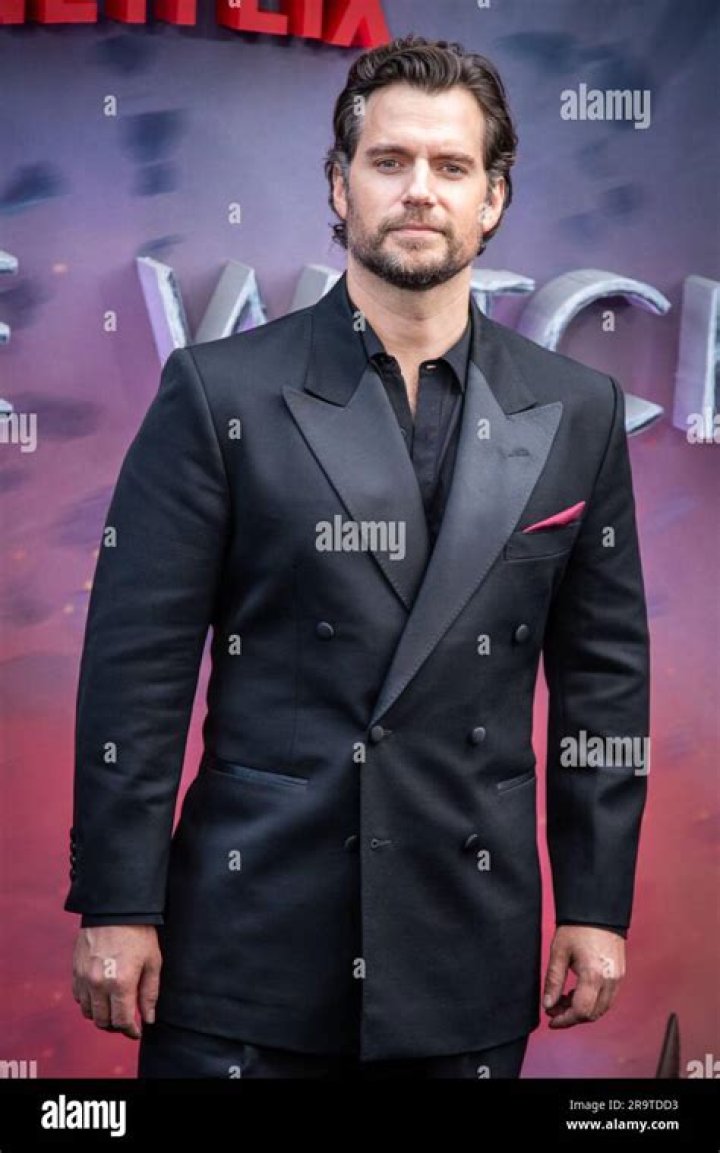 Henry Cavill's Enthralling Appearance At The Witcher 3 Premiere