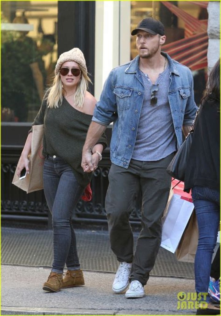 Exploring The Connection Between Hilary Duff And Jason Walsh
