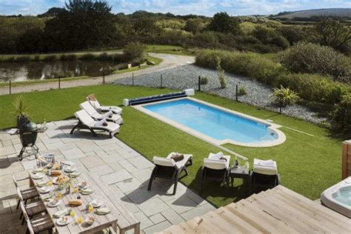 15 Best Holiday Homes With Pools for a UK Break This Summer