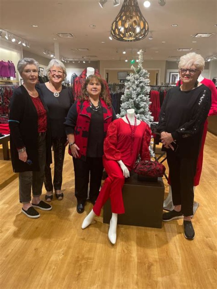 Fashion to Turn Up the Holiday Heat