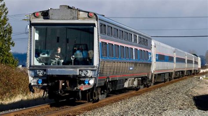 How Much Does A Passenger Train Car Weigh
