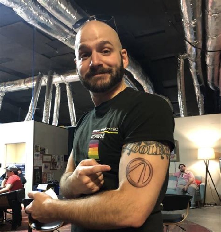 How Tall Is Jeremy Dooley