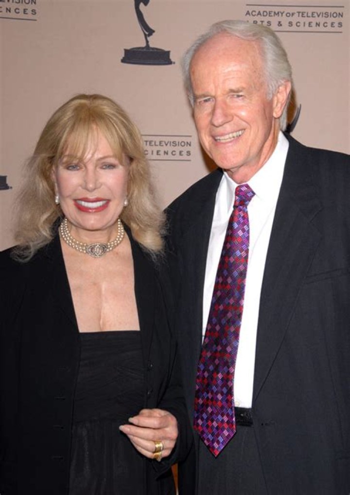 Unveiling The Height Of Loretta Swit: How Tall Is She?