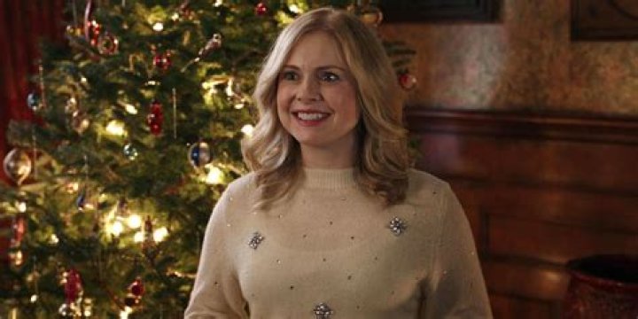 Unveiling The Height Of Rose McIver: A Closer Look