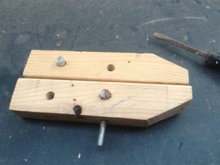 How To Clamp Angled Wood