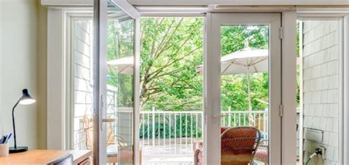 Quick Answer: How To Open French Doors Fully