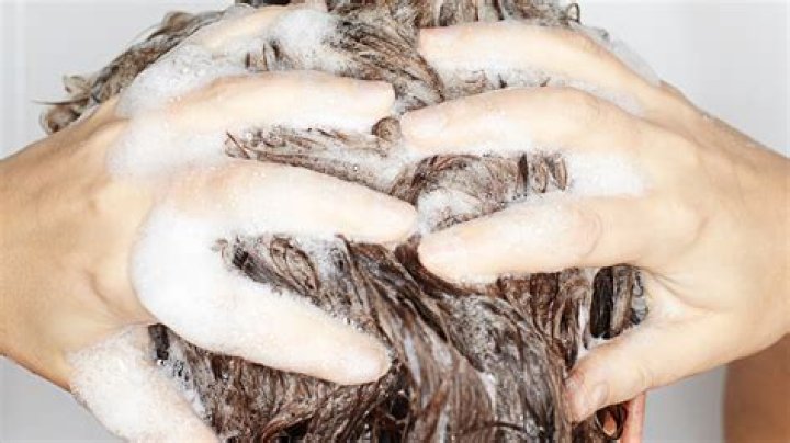 How To Stop Greasy Hair: 8 Hacks & Tips To Try Now