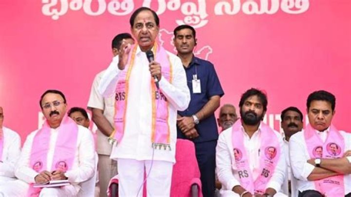 PM Modi targets KCR, says Telangana CM promised schemes but gave only scams – India TV