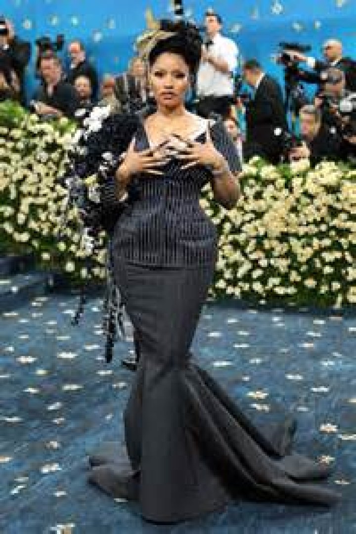 Unveiling The Iconic Nicki Minaj Looks That Shook The Fashion World