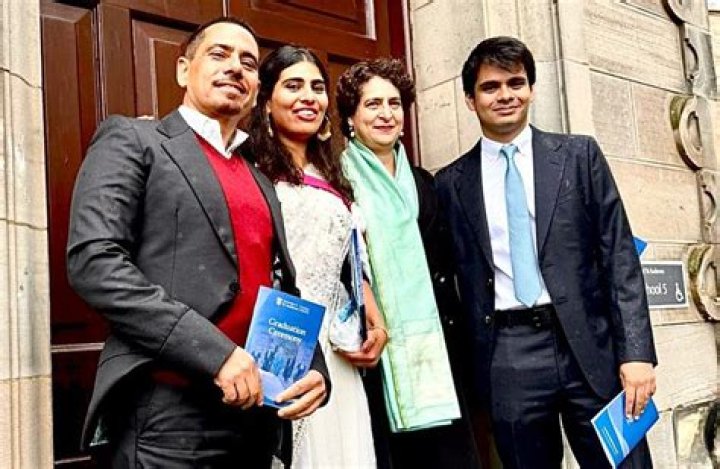 Happy to be surrounded by four strong women, says Robert Vadra – India TV