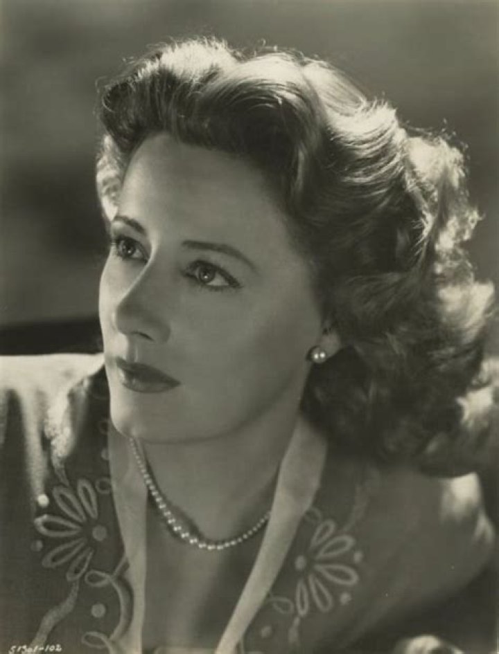 The Enigmatic Irene Dunne: A Closer Look At Her Height And Legacy