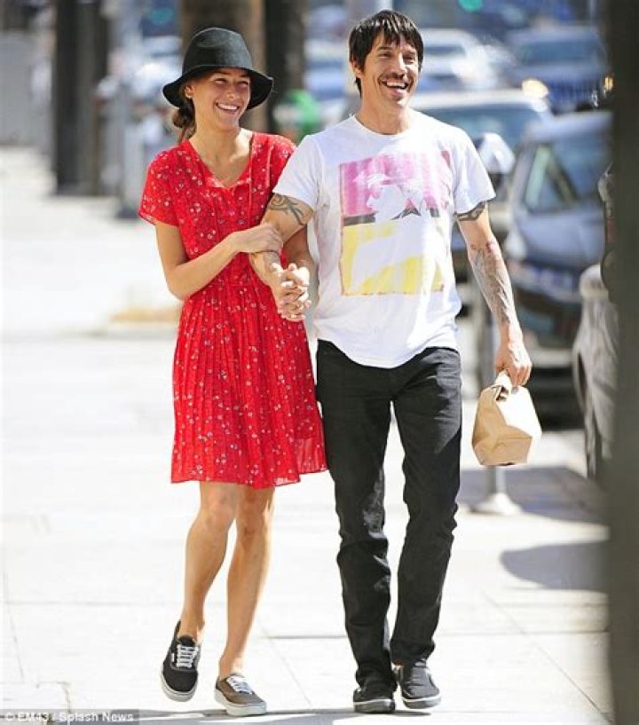 Is Anthony Kiedis Dating Anyone? The Latest On His Relationship Status