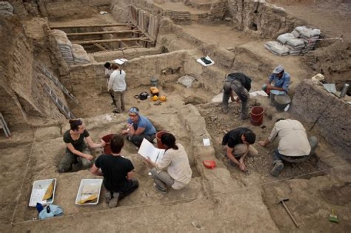 Is Archaeology A Science Or An Art