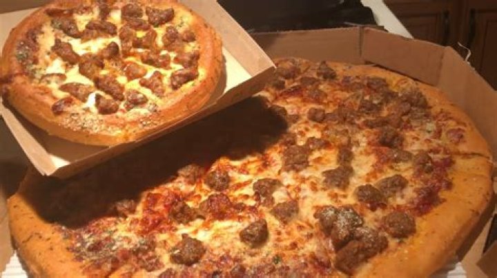Quick Answer: Is Pizza Hut Sausage Pork Or Beef
