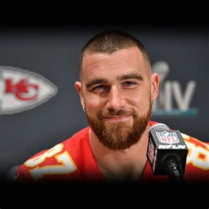 Unveiling Travis Kelce's Political Affiliation: Is He A Democrat?