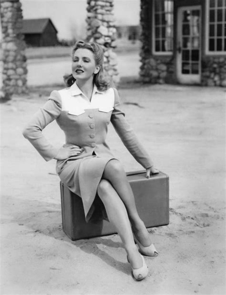 Unveiling The Enigmatic Jean Arthur: Exploring Her Height And Impact