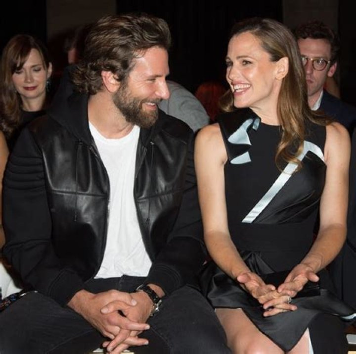 Unraveling The Rumors: Jennifer Garner And Bradley Cooper Dating?