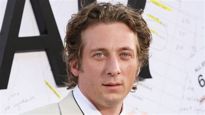 Exploring Jeremy Allen White's Scar: A Journey Through Its Significance And Impact