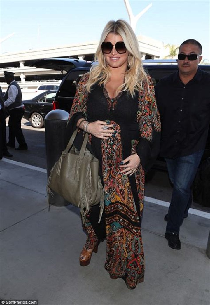 When Jessica Simpson Meets Willie Nelson: A Halloween Surprise