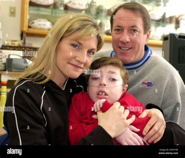 Jim Kelly’s wife posts heartfelt tribute to her husband hours before critical surgery: ‘To God be the Glory’