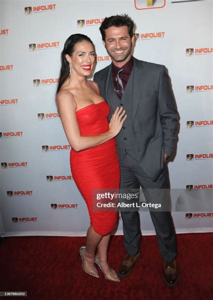 Jonathan Stoddard: The Life And Career Of The Rising Actor And His Wife