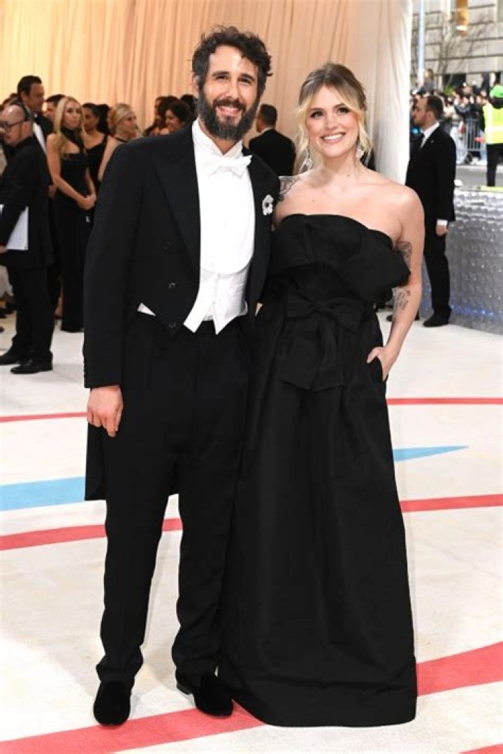 Josh Groban And Natalie McQueen: A Deep Dive Into Their Connection