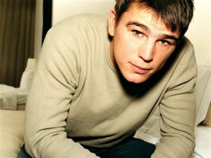 Captivating Moments: Josh Hartnett Young Photos
