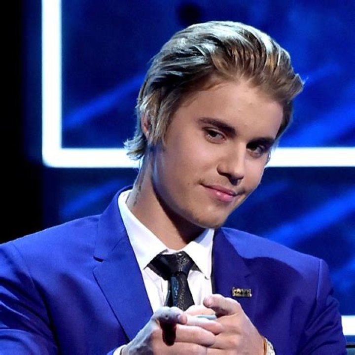 Justin Bieber penis doodle in music video Where Are U Now