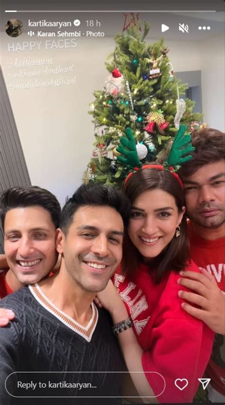 Kartik Aaryan celebrates Christmas with rumoured girlfriend Kriti Sanon