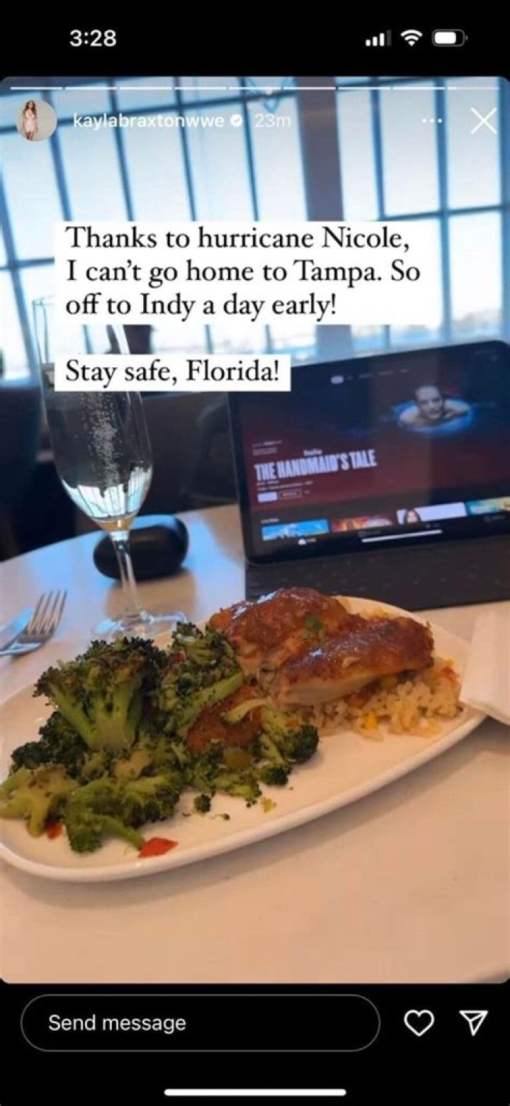 Kayla Braxton Experiences Travel Headache Thanks To Hurricane Nicole